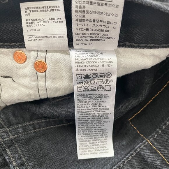 Levi's Men's 501 Original Fit Jeans 32x30 Black Wash Straight Leg Button Fly - Picture 3 of 7